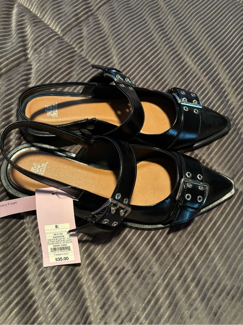 Never worn~ Pointed Toe Black Buckle Slingback Flats  - 8 1/2 NWT